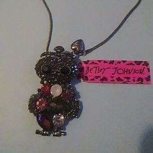 Nwt betsey johnson necklace